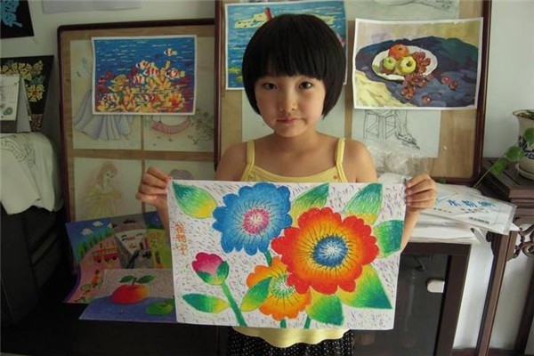 七彩星空少儿美术